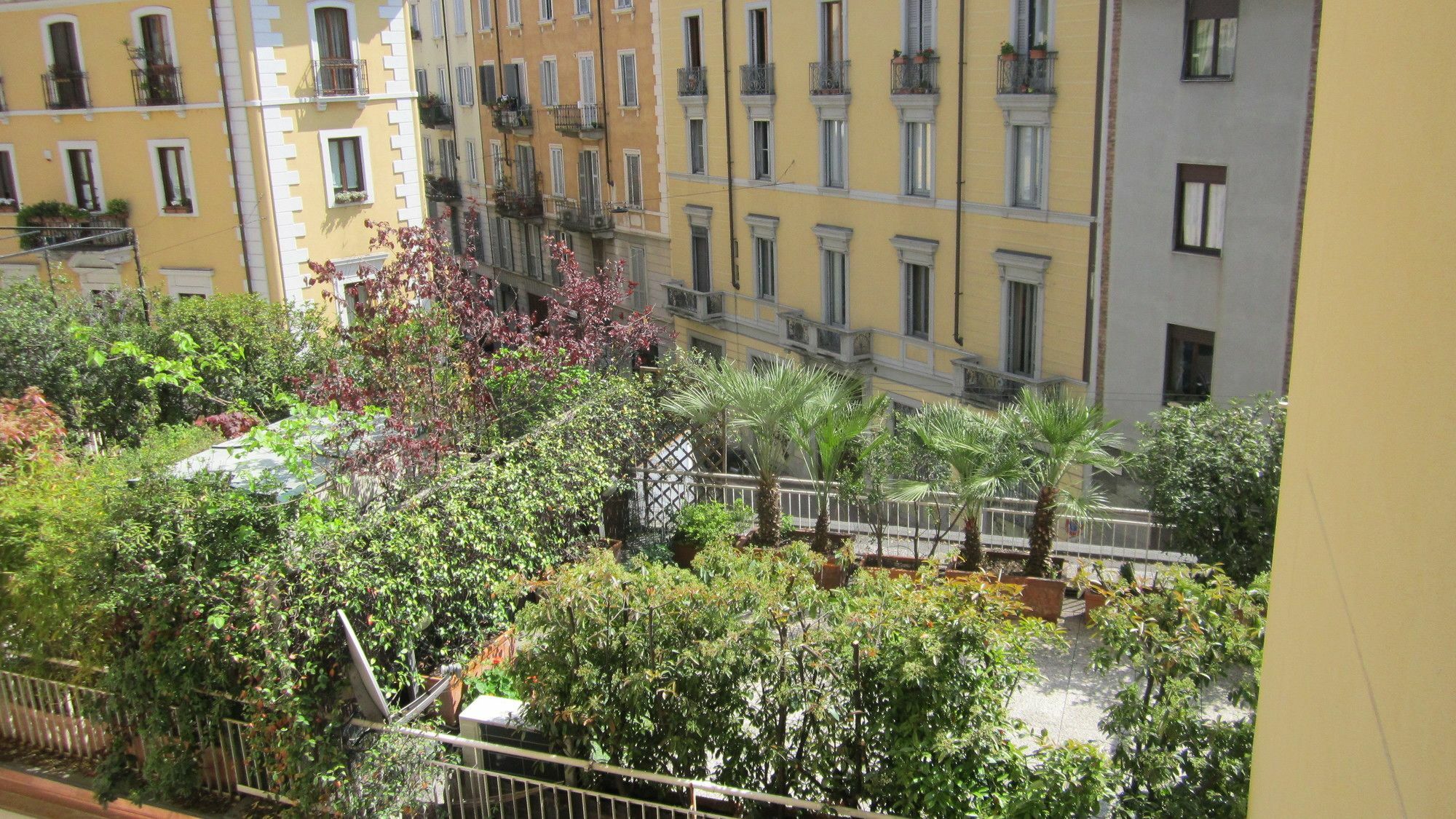 Aiello Rooms Milano Exterior foto